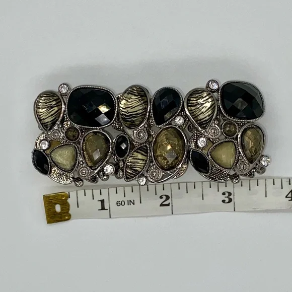 Stretchy Wide Cuff Statement Bracelet - Picture 6 of 8